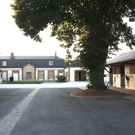 Le Parc De Crecy Bed and Breakfast Tréon Exteriör bild